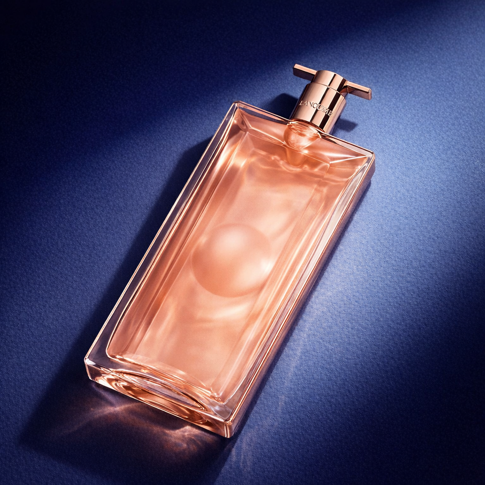 Lancome Idole L'eau De Toilette angled still-life gallery showcase