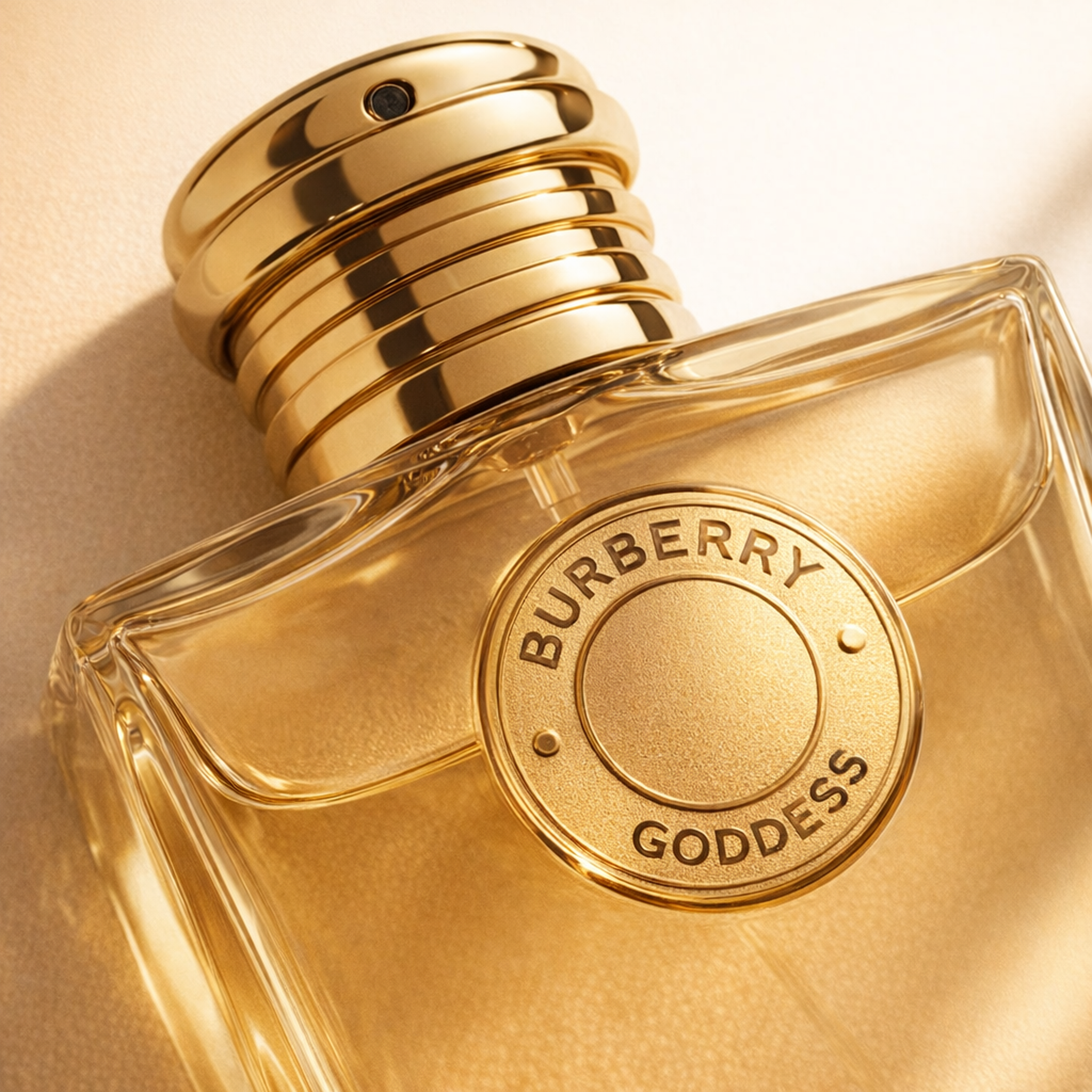 Burberry Goddess EDP Gift Set for Her 2 fragrance details image