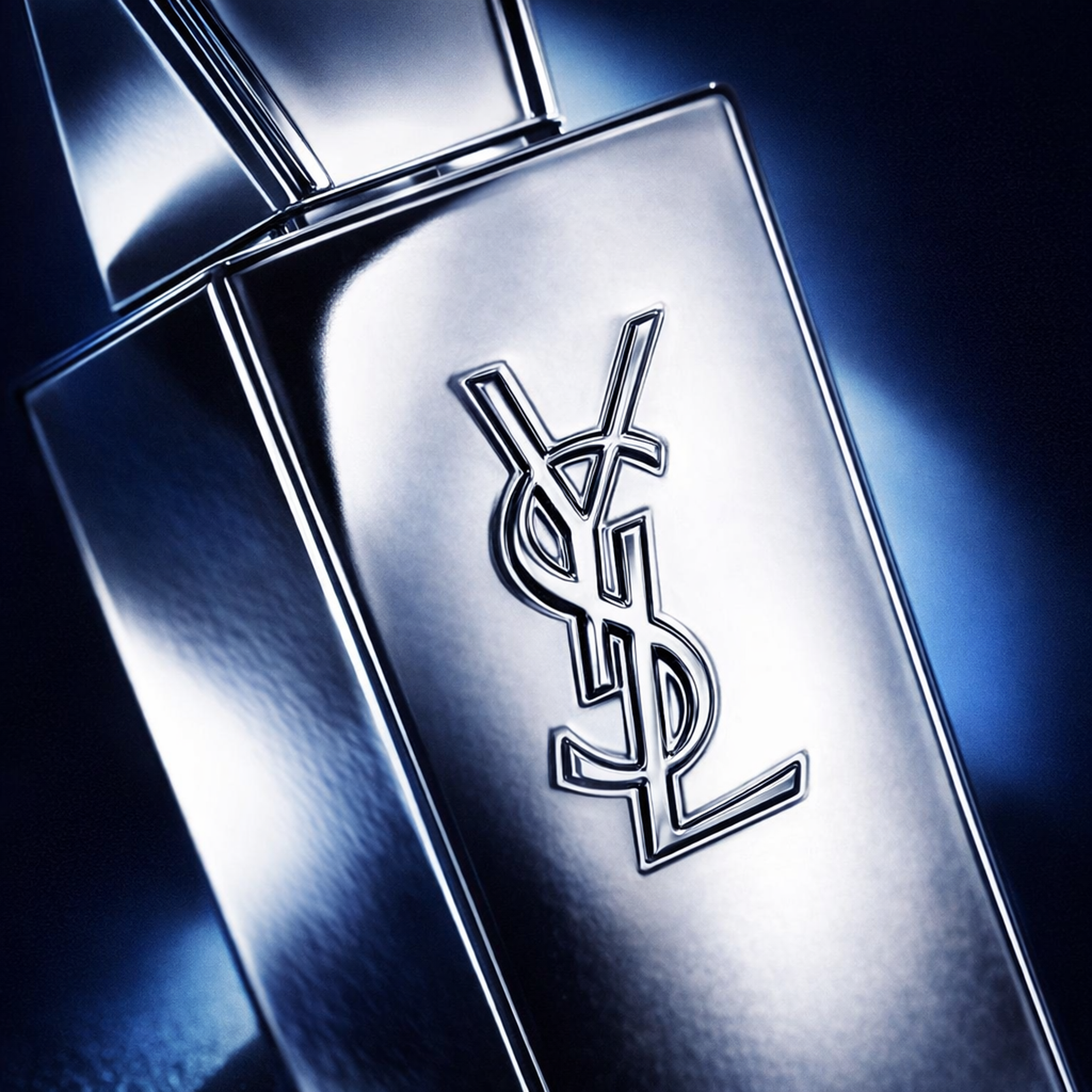 Yves Saint Laurent Myslf L'Absolu Parfum macro label detail gallery showcase