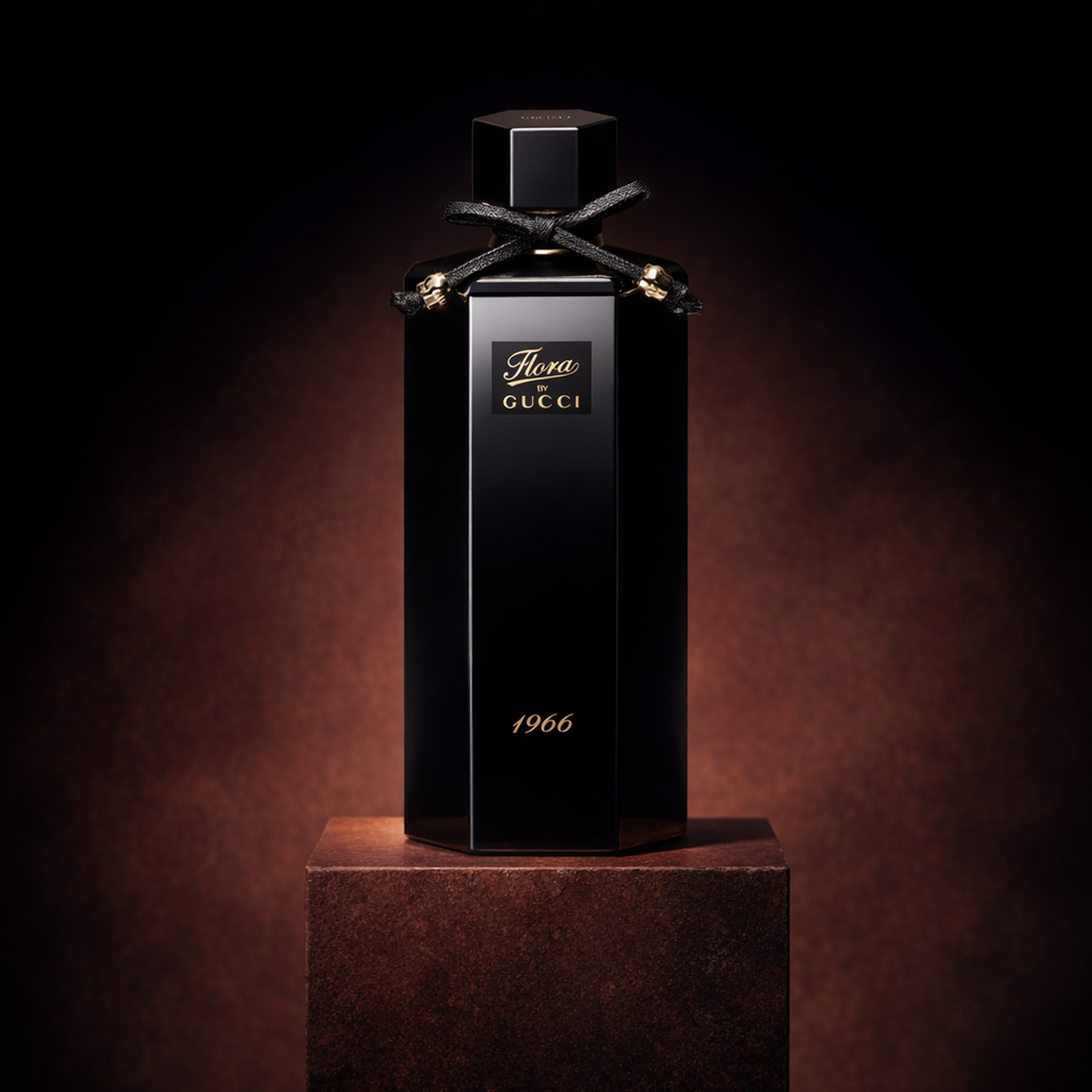 Gucci Flora 1966 EDP upright pedestal gallery showcase