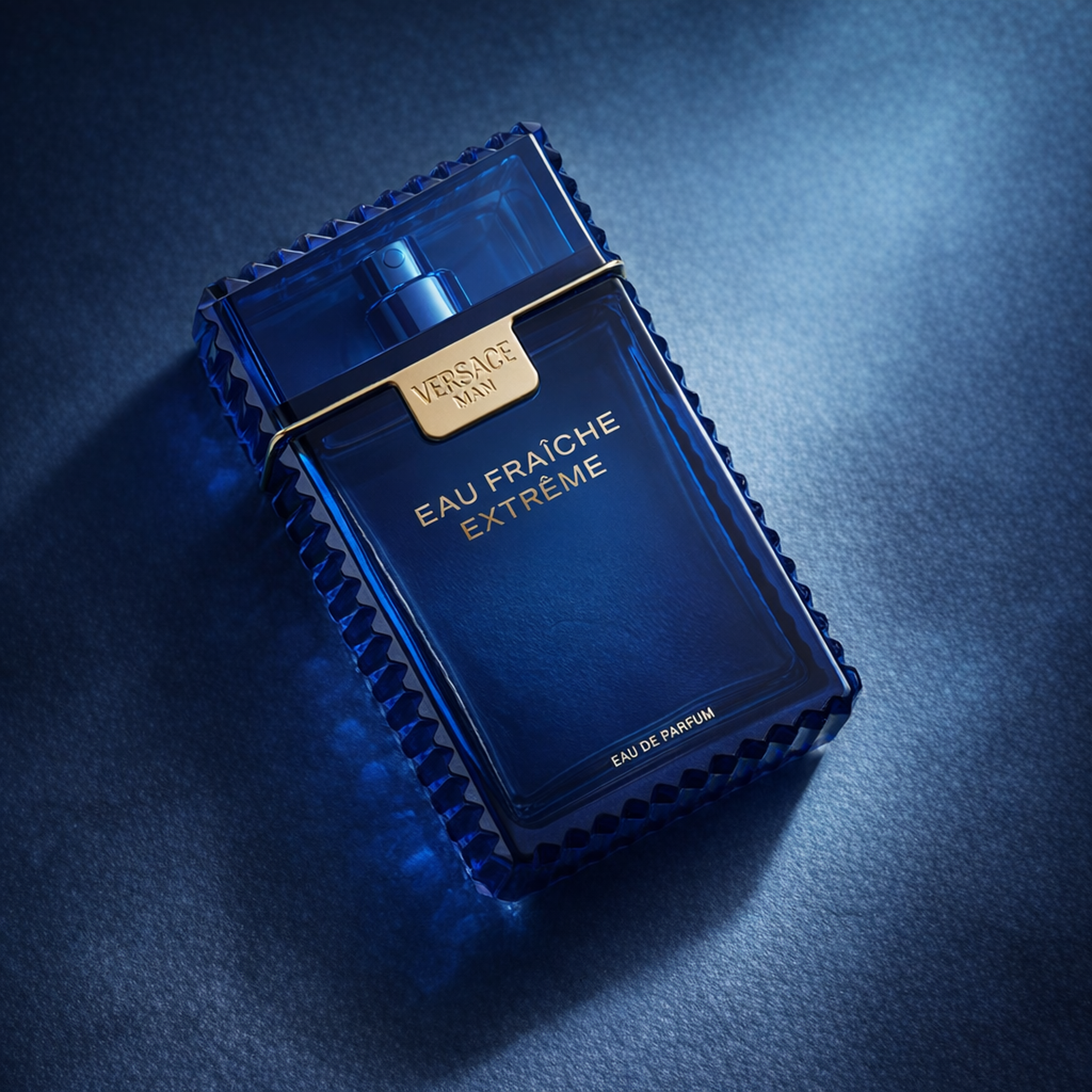 Versace Eau Fraiche Extreme EDP For Men angled still-life gallery showcase