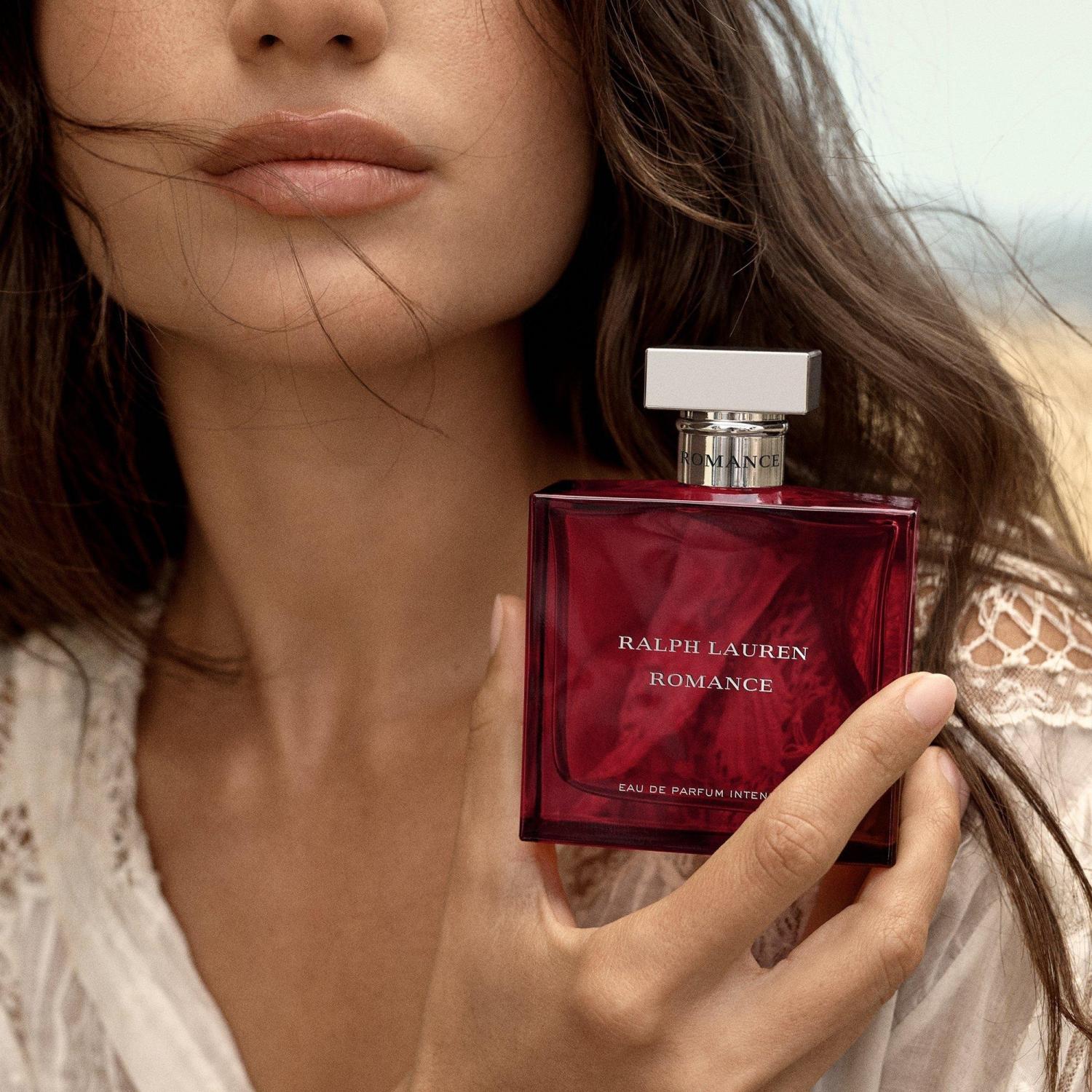 عطر رالف لورين رومانس أو دي بارفان مكثف