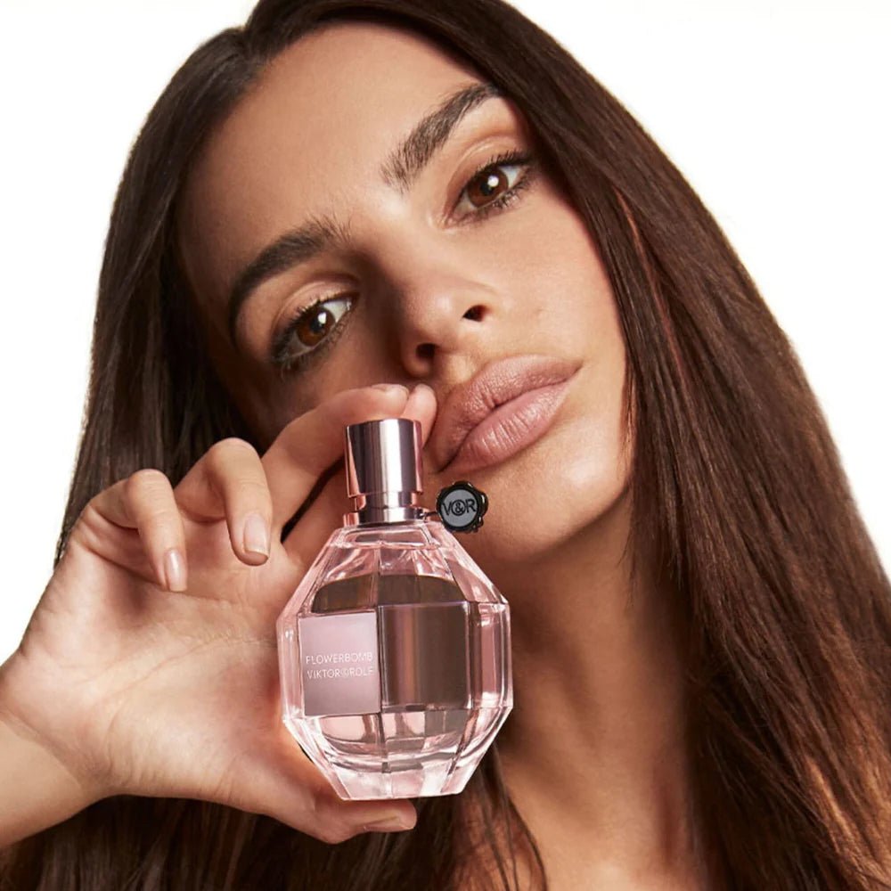 Viktor & Rolf Flowerbomb Mini Set for Women | My Perfume Shop